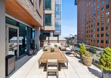 135 Seaport Blvd, Boston, Massachusetts 02210, 1 Bedroom Bedrooms, 3 Rooms Rooms,1 BathroomBathrooms,Residential,For Sale,Echelonseaport,Seaport Blvd,73360281