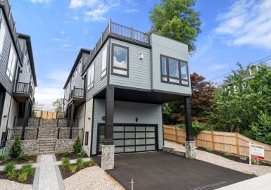 31 Evergreen St, Boston, Massachusetts 02130, 3 Bedrooms Bedrooms, 7 Rooms Rooms,3 BathroomsBathrooms,Residential,For Sale,Evergreen St,73360431