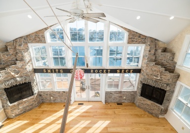 73 Rocky Neck Ave, Gloucester, Massachusetts 01930, 2 Bedrooms Bedrooms, 4 Rooms Rooms,3 BathroomsBathrooms,Residential,For Sale,Rocky Neck Ave,73360325