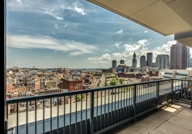1 Canal St., Boston, Massachusetts 02114, 2 Bedrooms Bedrooms, 4 Rooms Rooms,2 BathroomsBathrooms,Residential Lease,For Rent,Canal St.,73360495
