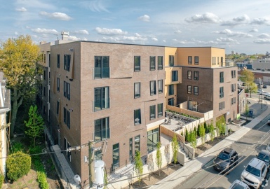 9 Central St, Somerville, Massachusetts 02143, 1 Bedroom Bedrooms, 3 Rooms Rooms,1 BathroomBathrooms,Residential Lease,For Rent,Central St,73360893