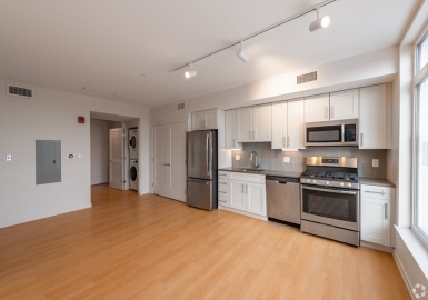 77 New, Cambridge, Massachusetts 02138, 1 Room Rooms,1 BathroomBathrooms,Residential Lease,For Rent,New,73360936