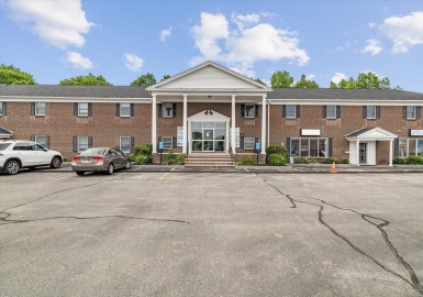 240 Pleasant St, Methuen, Massachusetts 01844, ,Commercial Lease,For Rent,Pleasant St,73361021