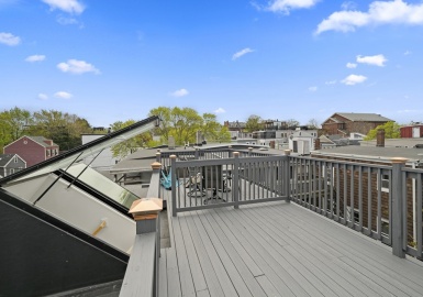 3 Castle Court, Boston, Massachusetts 02128, 2 Bedrooms Bedrooms, 9 Rooms Rooms,2.5 BathroomsBathrooms,Residential,For Sale,Castle Court,73360533