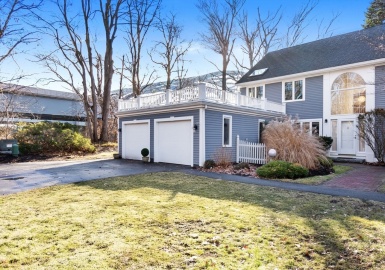 18 Hawkswood Estates, Amesbury, Massachusetts 01913, 3 Bedrooms Bedrooms, 9 Rooms Rooms,3.5 BathroomsBathrooms,Residential,For Sale,Hawkswood Estates At Point Shore,Hawkswood Estates,73360894