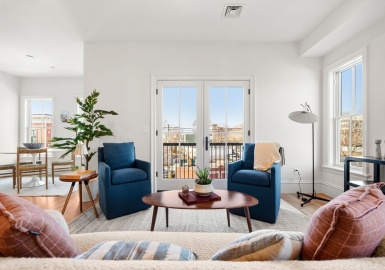 60 Williams Street, Boston, Massachusetts 02130, 2 Bedrooms Bedrooms, 3 Rooms Rooms,2 BathroomsBathrooms,Residential Lease,For Rent,Williams Street,73361300