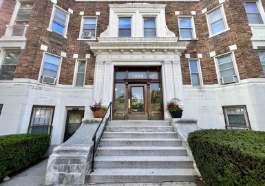 1669 Commonwealth Ave, Boston, Massachusetts 02135, 1 Bedroom Bedrooms, 3 Rooms Rooms,1 BathroomBathrooms,Residential,For Sale,Commonwealth Ave,73361228