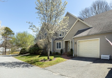 4 Bishops Park, Mashpee, Massachusetts 02649, 2 Bedrooms Bedrooms, 6 Rooms Rooms,2.5 BathroomsBathrooms,Residential,For Sale,Stratford Ponds,Bishops Park,73361664