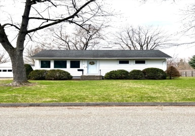 24 Higgins St, Springfield, Massachusetts 01108, 2 Bedrooms Bedrooms, 4 Rooms Rooms,1 BathroomBathrooms,Residential Lease,For Rent,Higgins St,73361798