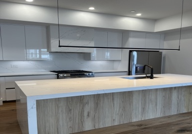31 Savin Hill Avenue, Boston, Massachusetts 02125, 2 Bedrooms Bedrooms, 4 Rooms Rooms,2 BathroomsBathrooms,Residential Lease,For Rent,Savin Hill Avenue,73361972