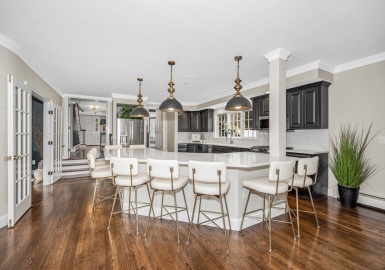 1243 Andover St, Tewksbury, Massachusetts 01876, 4 Bedrooms Bedrooms, 14 Rooms Rooms,3 BathroomsBathrooms,Residential,For Sale,Andover St,73362445