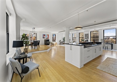 453 Washington St, Boston, Massachusetts 02111, 2 Bedrooms Bedrooms, 5 Rooms Rooms,2 BathroomsBathrooms,Residential,For Sale,Washington St,73362467