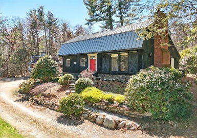 23 Wolcott, Southampton, Massachusetts 01073, 3 Bedrooms Bedrooms, 6 Rooms Rooms,2 BathroomsBathrooms,Residential,For Sale,Wolcott,73362341