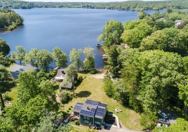 131 Kimball Rd, Amesbury, Massachusetts 01913, 5 Bedrooms Bedrooms, 10 Rooms Rooms,3.5 BathroomsBathrooms,Residential,For Sale,Kimball Rd,73362575
