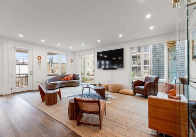 67-69 Auckland St, Boston, Massachusetts 02125, 2 Bedrooms Bedrooms, 7 Rooms Rooms,2.5 BathroomsBathrooms,Residential,For Sale,67-69 Auckland Street Condominium,Auckland St,73362966