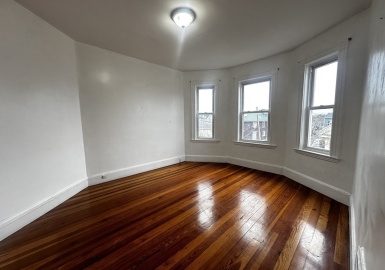1 Arion St, Boston, Massachusetts 02125, 3 Bedrooms Bedrooms, 4 Rooms Rooms,1 BathroomBathrooms,Residential Lease,For Rent,Arion St,73363247