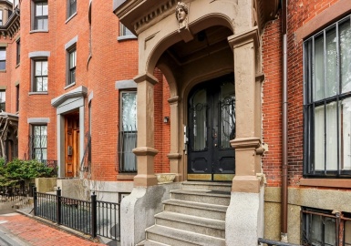 431 Shawmut Ave, Boston, Massachusetts 02118, 2 Bedrooms Bedrooms, 4 Rooms Rooms,2 BathroomsBathrooms,Residential,For Sale,Shawmut Ave,73363217