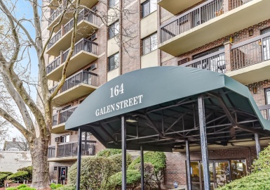 164 Galen Street, Watertown, Massachusetts 02472, 1 Bedroom Bedrooms, 3 Rooms Rooms,1 BathroomBathrooms,Residential,For Sale,Newtown At Gateway,Galen Street,73363047