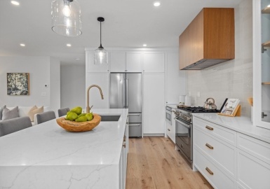 42 Forest St, Arlington, Massachusetts 02476, 4 Bedrooms Bedrooms, 8 Rooms Rooms,3.5 BathroomsBathrooms,Residential,For Sale,Forest St,73363121