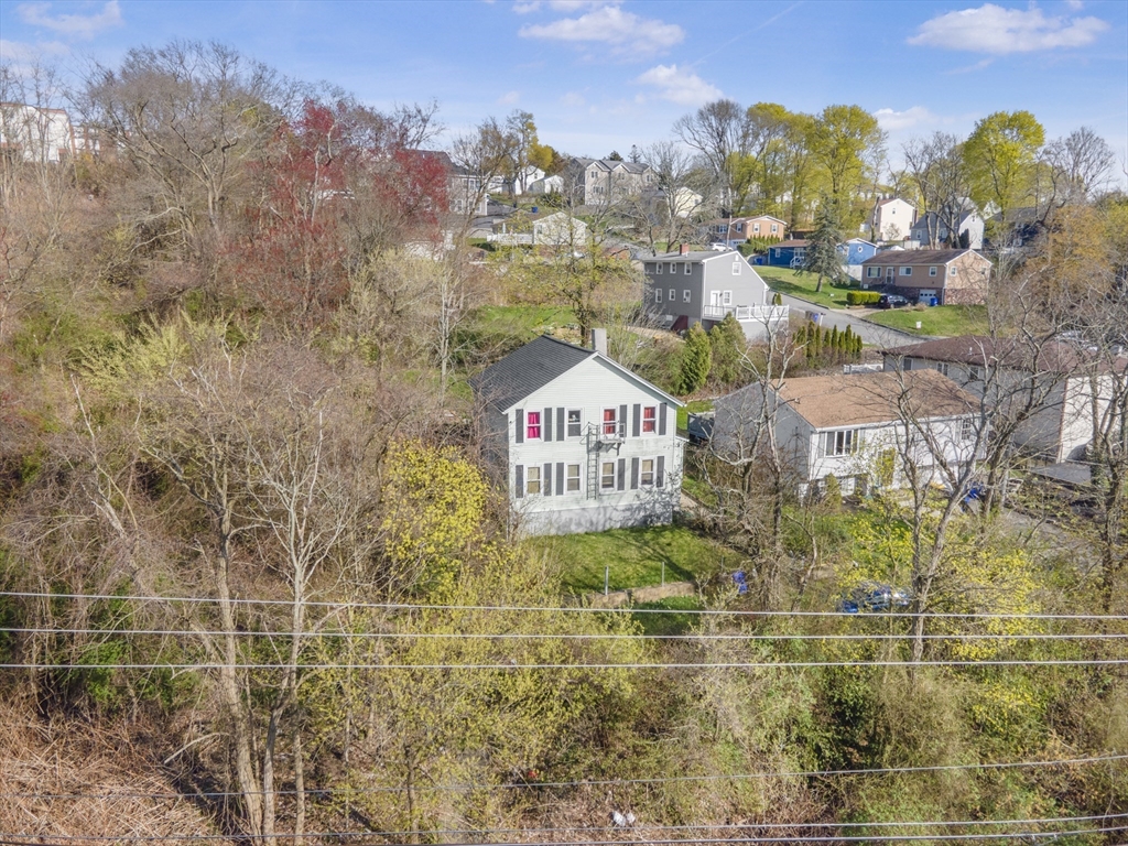 409 Crescent St, Fall River, Massachusetts 02720