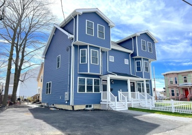 8 William, Haverhill, Massachusetts 01830, 3 Bedrooms Bedrooms, 7 Rooms Rooms,2.5 BathroomsBathrooms,Residential,For Sale,William,73366269