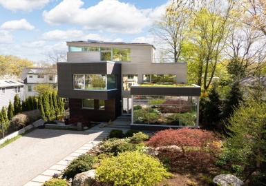 23 Cushing Road, Brookline, Massachusetts 02445, 3 Bedrooms Bedrooms, 10 Rooms Rooms,4 BathroomsBathrooms,Residential,For Sale,Cushing Road,73366312
