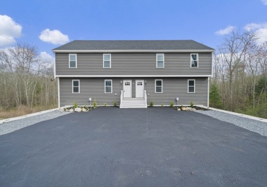 13 Broadway, Raynham, Massachusetts 02767, 3 Bedrooms Bedrooms, 7 Rooms Rooms,2.5 BathroomsBathrooms,Residential,For Sale,13 Broadway,Broadway,73366537