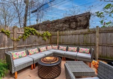 40 Linden St, Boston, Massachusetts 02122, 4 Bedrooms Bedrooms, 6 Rooms Rooms,2 BathroomsBathrooms,Residential,For Sale,Linden St,73366160