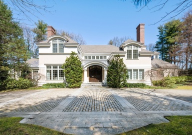 135 Marsh St, Belmont, Massachusetts 02478, 4 Bedrooms Bedrooms, 16 Rooms Rooms,6 BathroomsBathrooms,Residential,For Sale,Marsh St,73366675