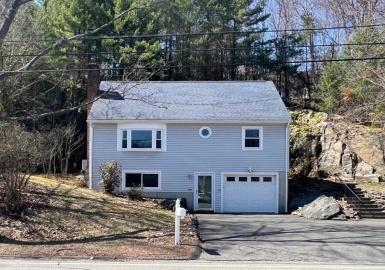197 Winn Street, Burlington, Massachusetts 01803, 3 Bedrooms Bedrooms, 8 Rooms Rooms,2 BathroomsBathrooms,Residential,For Sale,Winn Street,73366870