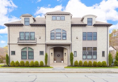 582 Hale St, Beverly, Massachusetts 01915, 3 Bedrooms Bedrooms, 6 Rooms Rooms,2.5 BathroomsBathrooms,Residential,For Sale,Prides Station Condominiums,Hale St,73367458