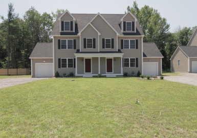 10 Green Street, Plainville, Massachusetts 02762, 2 Bedrooms Bedrooms, 6 Rooms Rooms,2.5 BathroomsBathrooms,Residential Lease,For Rent,Green Street,73368003