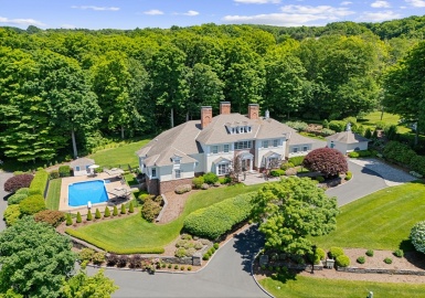 6 Hilltop Park, Wilbraham, Massachusetts 01095, 6 Bedrooms Bedrooms, 16 Rooms Rooms,5.5 BathroomsBathrooms,Residential,For Sale,Hilltop Park,73359369
