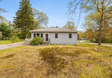 115 Lothrop St, Taunton, Massachusetts 02780, 3 Bedrooms Bedrooms, 5 Rooms Rooms,2 BathroomsBathrooms,Residential,For Sale,Lothrop St,73369502