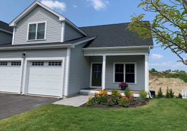 25 Salisbury Hill Blvd., Worcester, Massachusetts 01609, 2 Bedrooms Bedrooms, 6 Rooms Rooms,2.5 BathroomsBathrooms,Residential,For Sale,Salisbury Hill,Salisbury Hill Blvd.,73369611