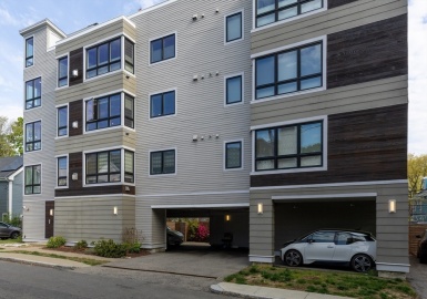 60 Cameron St, Brookline, Massachusetts 02445, 3 Bedrooms Bedrooms, 6 Rooms Rooms,2 BathroomsBathrooms,Residential,For Sale,Cameron Street Condominium,Cameron St,73370500