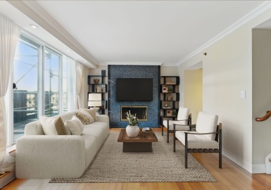 10 Rogers St, Cambridge, Massachusetts 02142, 2 Bedrooms Bedrooms, 4 Rooms Rooms,2.5 BathroomsBathrooms,Residential,For Sale,Rogers St,73370626