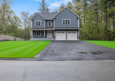266 Old Taunton Ave, Norton, Massachusetts 02766, 4 Bedrooms Bedrooms, 7 Rooms Rooms,2.5 BathroomsBathrooms,Residential,For Sale,Old Taunton Ave,73370967