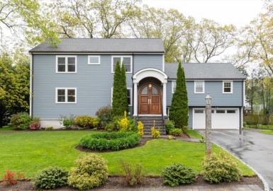 51 Lantern Rd, Belmont, Massachusetts 02478, 6 Bedrooms Bedrooms, 13 Rooms Rooms,5.5 BathroomsBathrooms,Residential,For Sale,Lantern Rd,73371502