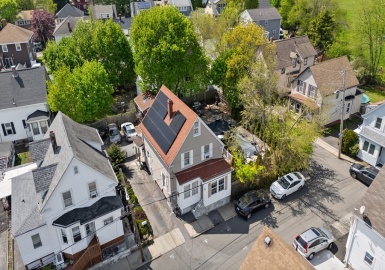 20 Houston St, Lynn, Massachusetts 01905, 3 Bedrooms Bedrooms, 7 Rooms Rooms,1.5 BathroomsBathrooms,Residential,For Sale,Houston St,73371425