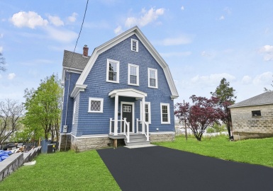 30 Boardman St, Worcester, Massachusetts 01606, 4 Bedrooms Bedrooms, 8 Rooms Rooms,2 BathroomsBathrooms,Residential,For Sale,Boardman St,73371527