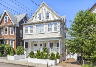 19 Conwell, Somerville, Massachusetts 02143, 3 Bedrooms Bedrooms, 5 Rooms Rooms,2.5 BathroomsBathrooms,Residential Lease,For Rent,Conwell,73371702