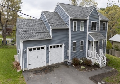 60 Avery St, New Bedford, Massachusetts 02745, 3 Bedrooms Bedrooms, 7 Rooms Rooms,2.5 BathroomsBathrooms,Residential,For Sale,Avery St,73371613