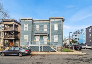 47 Torrey St, Boston, Massachusetts 02124, 5 Bedrooms Bedrooms, 11 Rooms Rooms,2 BathroomsBathrooms,Residential Income,For Sale,Torrey St,73371711