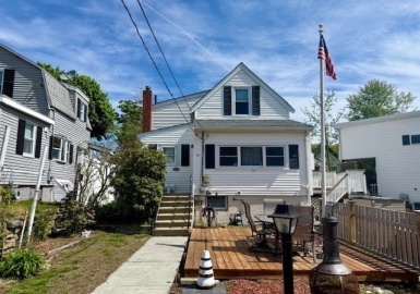 14 Pequot Rd, Weymouth, Massachusetts 02191, 3 Bedrooms Bedrooms, 7 Rooms Rooms,2 BathroomsBathrooms,Residential,For Sale,Pequot Rd,73371831