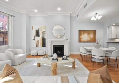 195 Beacon Street, Boston, Massachusetts 02116, 2 Bedrooms Bedrooms, 4 Rooms Rooms,1 BathroomBathrooms,Residential,For Sale,Beacon Street,73371999