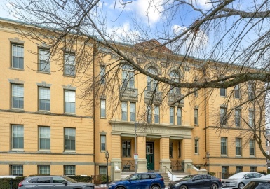 350 W 4th St, Boston, Massachusetts 02127, 1 Bedroom Bedrooms, 4 Rooms Rooms,1 BathroomBathrooms,Residential,For Sale,W 4th St,73372108