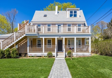 36 Pearl Street, Provincetown, Massachusetts 02657, 2 Bedrooms Bedrooms, 4 Rooms Rooms,1 BathroomBathrooms,Residential,For Sale,Pearl Street,73372062