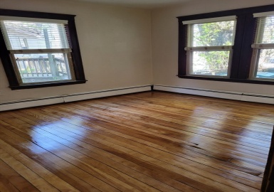 139 How St, Haverhill, Massachusetts 01830, 1 Bedroom Bedrooms, 4 Rooms Rooms,1 BathroomBathrooms,Residential Lease,For Rent,How St,73372280