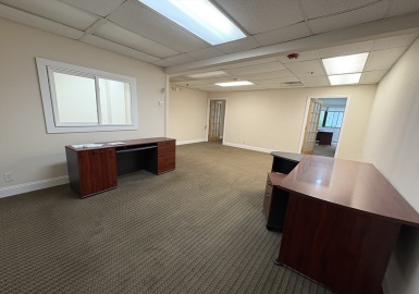 1842 Beacon St, Brookline, Massachusetts 02445, ,Commercial Lease,For Rent,Beacon St,73372511
